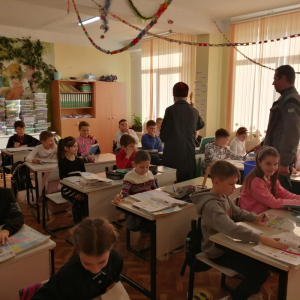 La LT Țipala a venit în ospeție parohul bisericii, părintele Fiodor