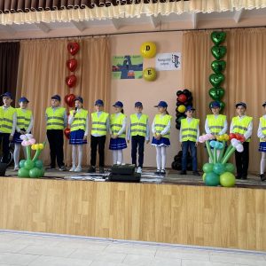Activitate extrașcolară „Călătorie în țara regulilor și semnelor de circulație”