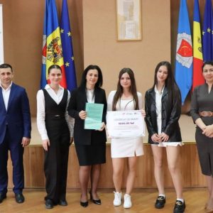 Festivitatea de decernare a certificatelor de grant