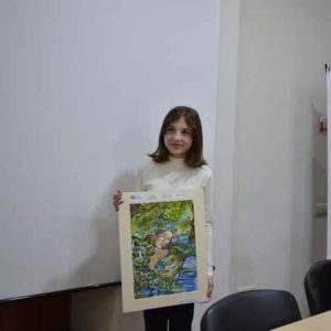 Felicitări pentru Aisa Qayumova, eleva clasei a VI-a B pentru obținerea LOCULUI I