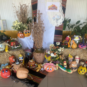 Expozițiile “ Armonii de toamnă” și “Bostaniada 2024”