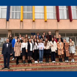 De ziua Națională a Tineretului, în LT Țipala a fost organizată dezbatere și discuții pe teme de interes pentru tineri