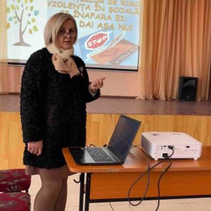 “Prevenirea situațiilor de risc violența în școală și în afara ei: Așa da! Așa nu!”