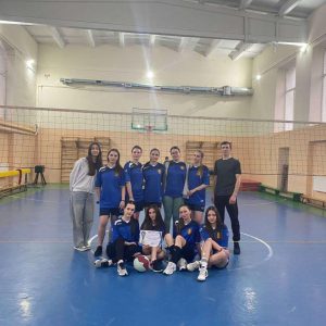 Performantele continuă