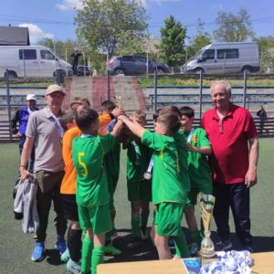 Felicitări echipei de minifotbal a Liceului Teoretic Țipala